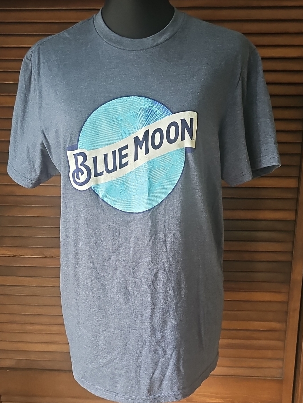 Blue Moon Beer Logo Graphic Short Sleeve TShirt Blue Gray Medium